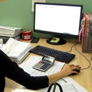 Actul de care nu mai e nevoie pentru reînnoirea cărţii de identitate. Rămân câteva excepţii