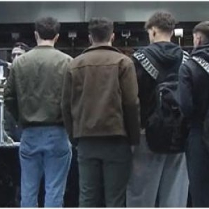 Preparatele care au creat isterie în Capitală. Mii de porţii vândute zilnic, clienţii stau la coadă şi noaptea