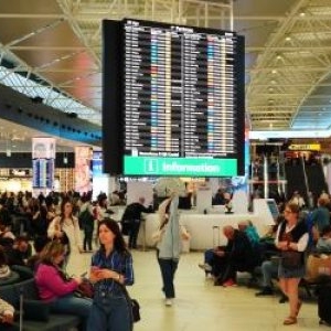 Trucul simplu care te ajută să eviți întârzierile din aeroport