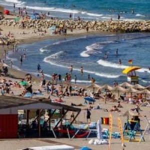 Cum să ne ferim de țepele online când rezervăm vacanța. Mesajul la care să fim atenți