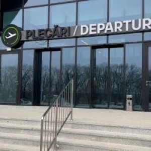Oraşul în care mai multe case construite legal vor fi demolate, după extinderea aeroportului