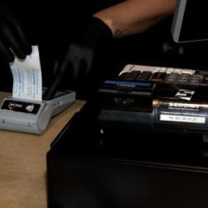 ANAF lansează iBon, prin care românii îi pot reclama pe evazionişti. Pregăteşte şi recompense