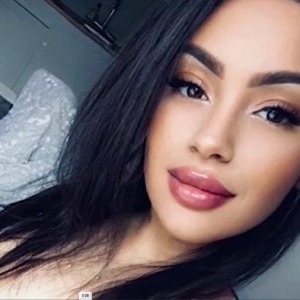 Ea este Georgiana, românca găsită moartă sub dărămături în explozia din Germania. Avea 25 de ani și se afla în vacanță cu iubitul ei. Ea și Cosmin aveau nunta peste câteva luni