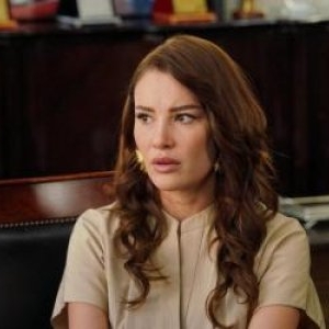 Ece Irtem a fost găsită fără suflare în locuință. Vedeta din serialele turcești a murit la doar 35 de ani