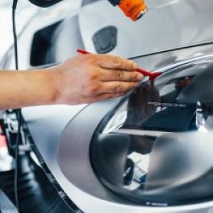 Brandul auto de lux care pregăteşte noi concedieri. Aproape două mii de posturi sunt vizate