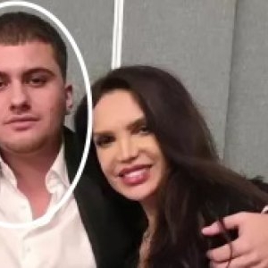 Uită-te bine la tânărul din imagine! La 23 de ani, s-a pozat alături de Cristina Spătar, la un eveniment din Milano. E român și toată lumea îl știe de când era mic. Îți dai seama cine e?