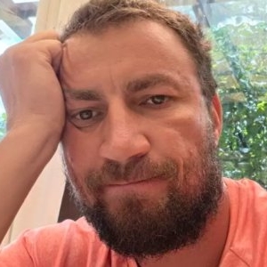 Ce a primit Marian Godină de 180 de lei, la o terasă din Constanța. A crezut că ospătarul îi face o farsă