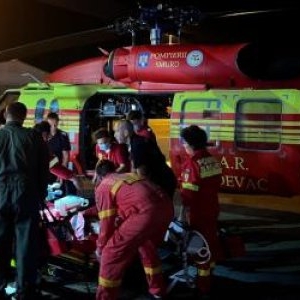 Mister total în cazul fetei care ar fi luat o bacterie la festival. Doar aparatul ECMO o mai ţine în viaţă