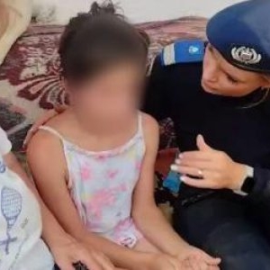 Mărturia Andreei, fetiţa găsită după 3 zile de căutări în Bacău: "Am fost în parc, apoi la o fetiţă acasă"