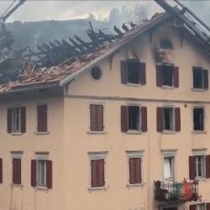 Vasile și Cosmin nu au mai scăpat din incendiul teribil din Elveția. Unul dintre ei era tatăl unei fetiţe