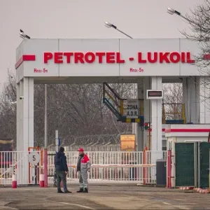 Un fond de investiții american a primit acordul Trezorerie SUA pentru a prelua Lukoil. Miza pentru România: Petrotel Ploiești și exploatarea din Marea Neagră