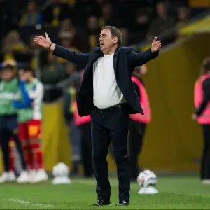 Hagi a înregistrat o înfrângere în primul meci oficial. România Suedia 1-2, în Liga Națiunilor
