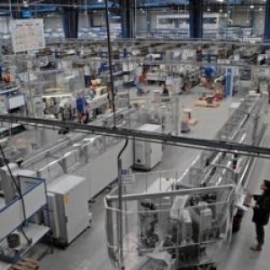 Un nou val de concedieri în România. Sute de angajați de la o fabrică din Dej vor fi daţi afară