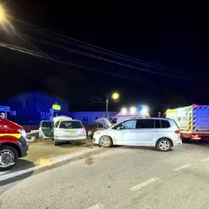 Accident grav în Suceava: trei copii, de 2, 5 și 7 ani, printre cele cinci persoane duse la spital