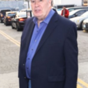 Vestea cruntă a venit acum! Adio, maestre!!! A murit brusc și el... și copilăria noastră odată cu el!😭 Legendarul actor s-a stins fulgerător, lăsând o lume în șoc și lacrimi amare... Boala incurabilă de care suferea