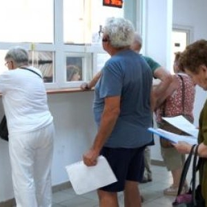Pensiile ar putea creşte în 2027. Românii care ar putea primi între 300 şi 500 de lei în plus