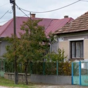 Satul cu 400 de locuitori unde o casă cu grădină costă doar 12.000 de lei. Românii au început deja să cumpere