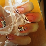 Unghii pictate cu floricele by Flory Nails
