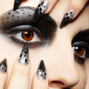 Unghii animal print