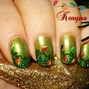 Model unghii Craciun by Kory Nails