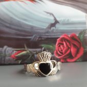 Inel argint pentru indragostiti Claddagh cu onix