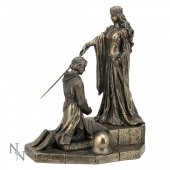 Statuetă medievală Încoronarea Regelui Arthur