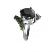 Inel din argint cu spinel si diopsid chrome