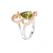 Inel din argint cu peridot