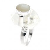 Inel din argint - Amuletă din cristal de cuarț de stâncă și piatra lunii