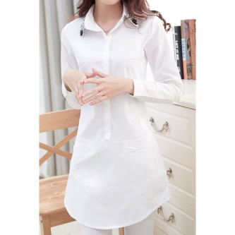 Bluza alba lunga cu guler decorat cu margelute