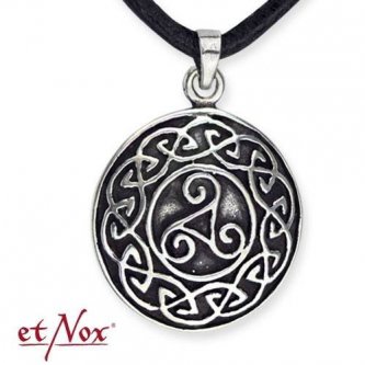 Pandantiv argint Banut cu triskelion