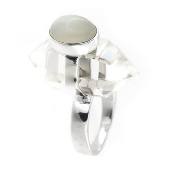 Inel din argint - Amuleta din cristal de cuart de stānca si piatra lunii