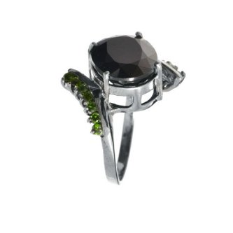 Inel din argint cu spinel si diopsid chrome