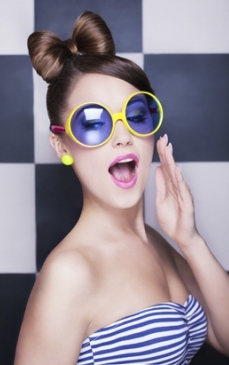 Ce ochelari de soare trebuie sa ai in vara 2015?