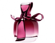 Apa de parfum Nina Ricci Ricci Ricci