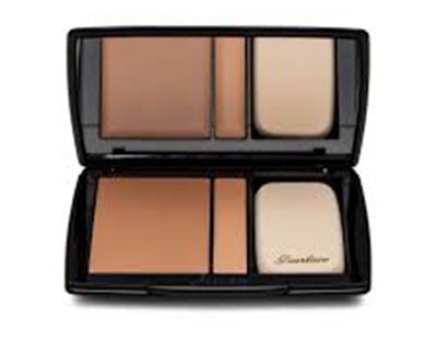 Fond de ten compact Guerlain Lingerie De Peau 2 in 1