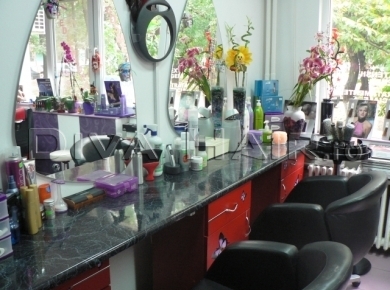 Andrada Beauty Salon Salon De Infrumusetare Din 1 Mai Domenii